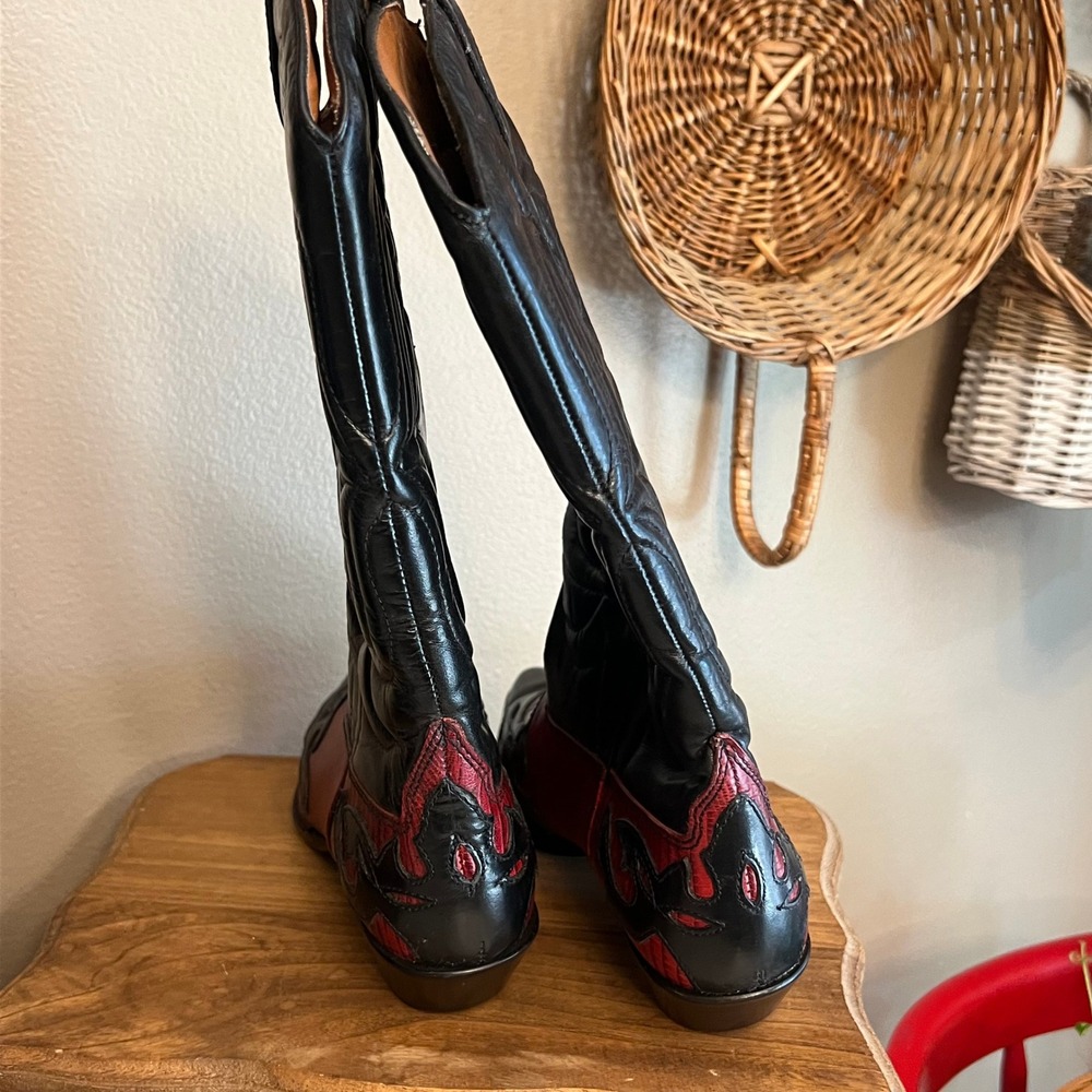 Flings Sundance Vintage Western Boots Red Black Lizard Print Leather Brazil 7.5 - Picture 5 of 8